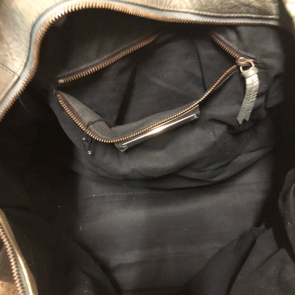 Large Balenciaga bag. Authentic. Offers welcome - Picture 5 of 5